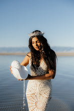 Load image into Gallery viewer, Kleodora Headpiece