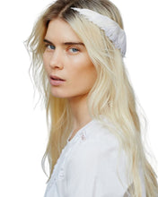 Load image into Gallery viewer, Athena Winged Hairpiece