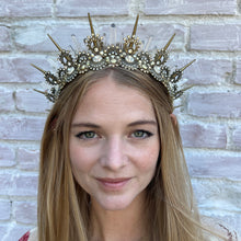 Load image into Gallery viewer, Catherine II Crown