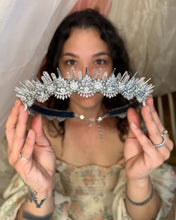 Load image into Gallery viewer, Celestina Tiara