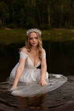 Load image into Gallery viewer, Estrella Headpiece