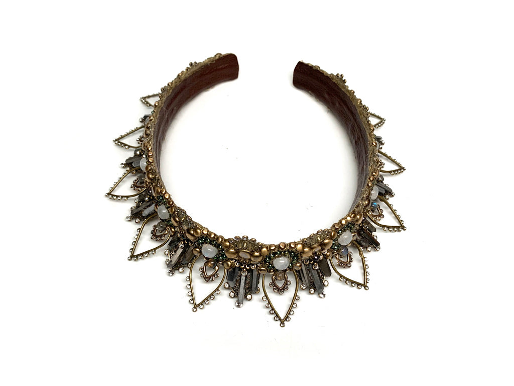 AMAROQ Design: Handcrafted bridal headpieces, tiaras and crowns