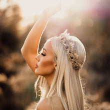 Load image into Gallery viewer, Shakti Crown