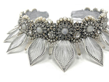Load image into Gallery viewer, Lutana Headpiece