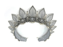 Load image into Gallery viewer, Lutana Headpiece