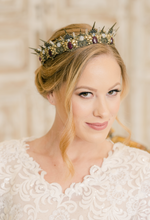 Load image into Gallery viewer, Lilith Crown